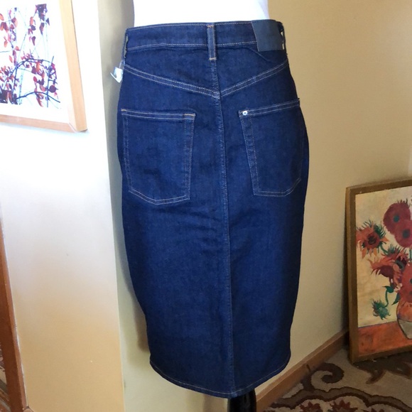 &DENIM size 8 Dark Blue Stretchy Denim Skirt $69 NEW - Picture 4 of 16